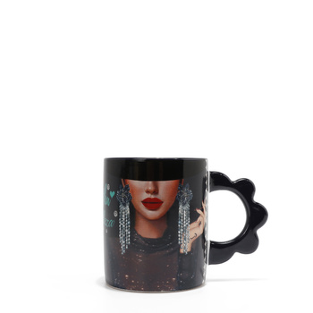 Samantha la Belleza, kubek